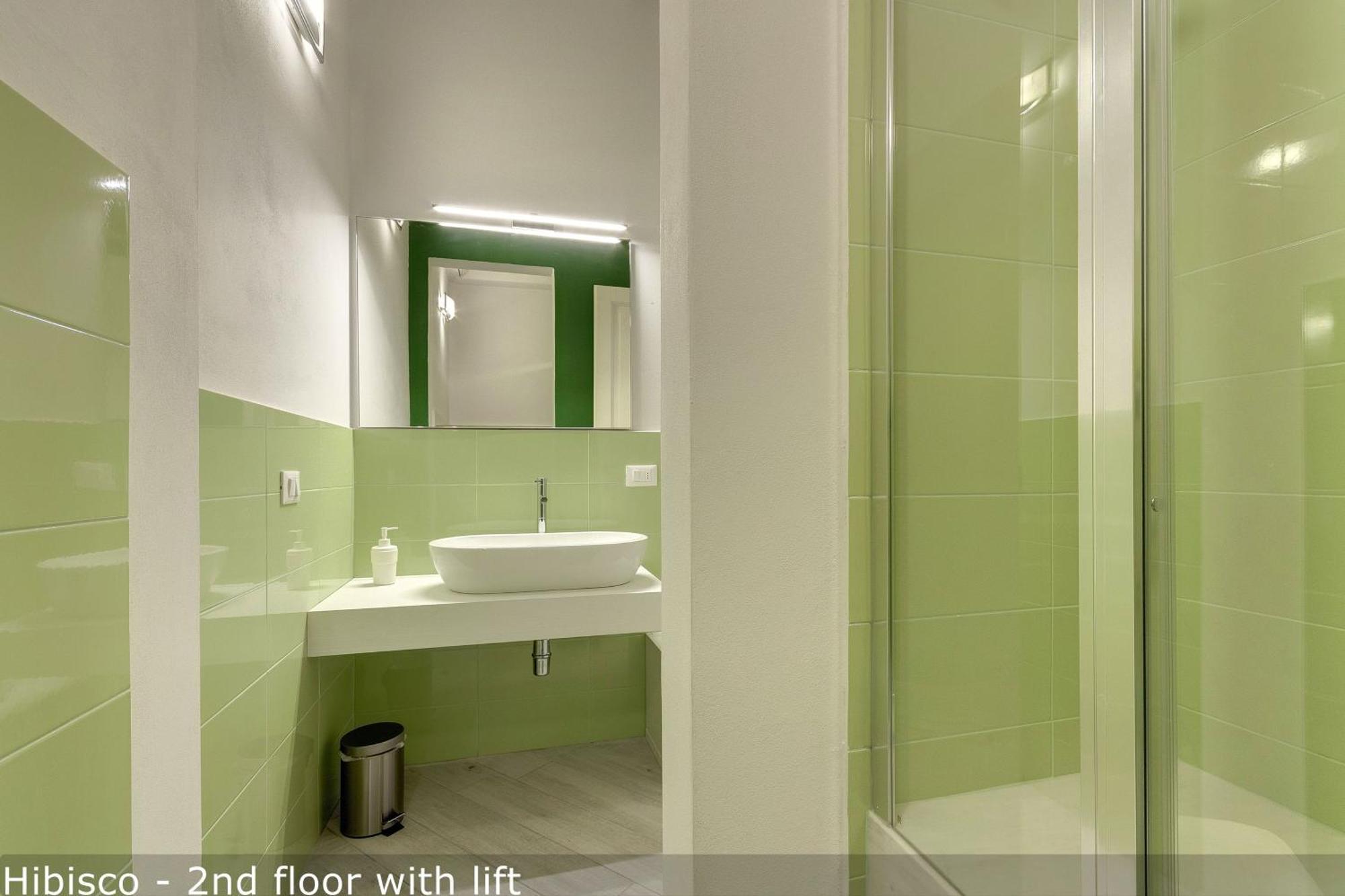 Vertical Garden Apartments By Mamo Florence Phòng bức ảnh